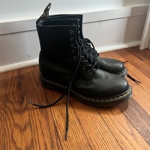 Dr. Martens 1460